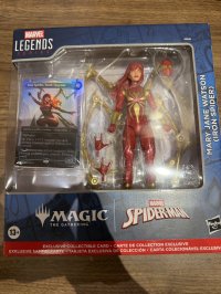 MARVELフィギュア＆カードセット