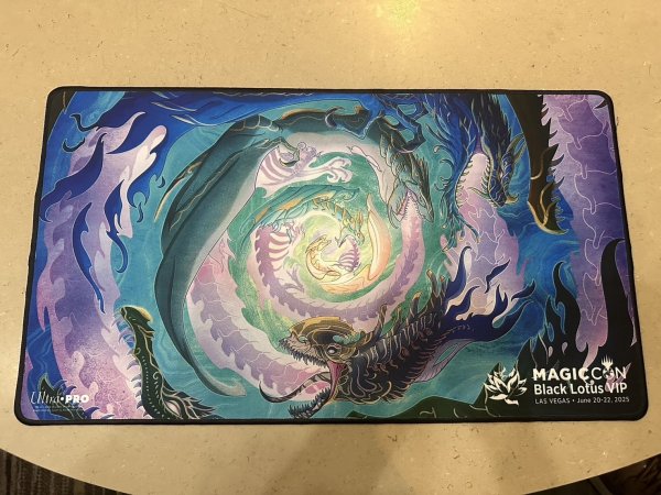 画像1: 【MagicCon Las Vegas：BlackLotusVIP限定】プレイマット　生を産む死 (1)